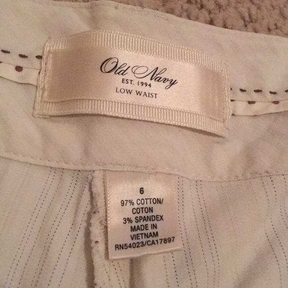 Bermuda Shorts...like new!! - Picture 7 of 7